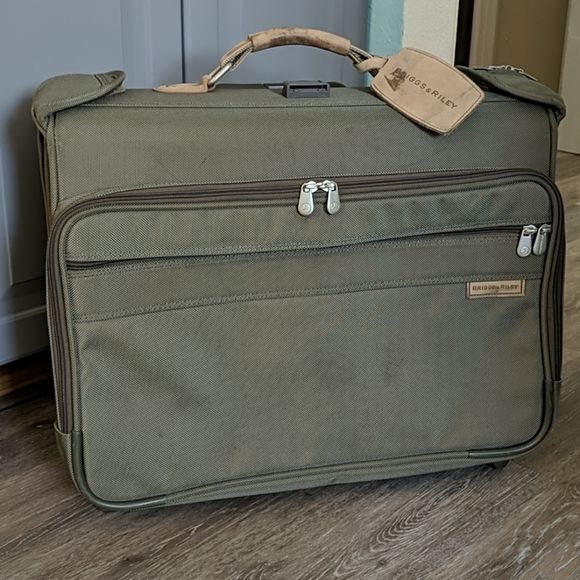 Briggs & Riley Bags Briggs Riley Rolling Garment Bag Poshmark
